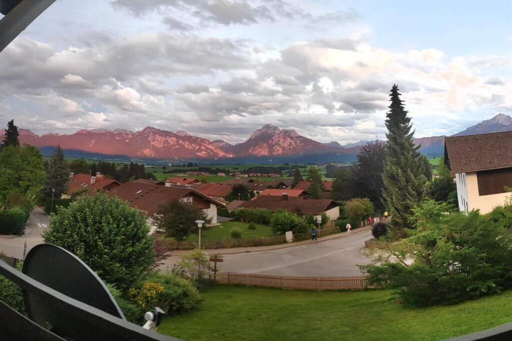Neuschwanstein-Blick Apartment Fussen Bagian luar foto